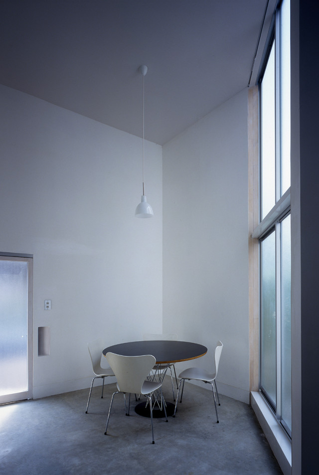 8_W_Window_House-Alphaville